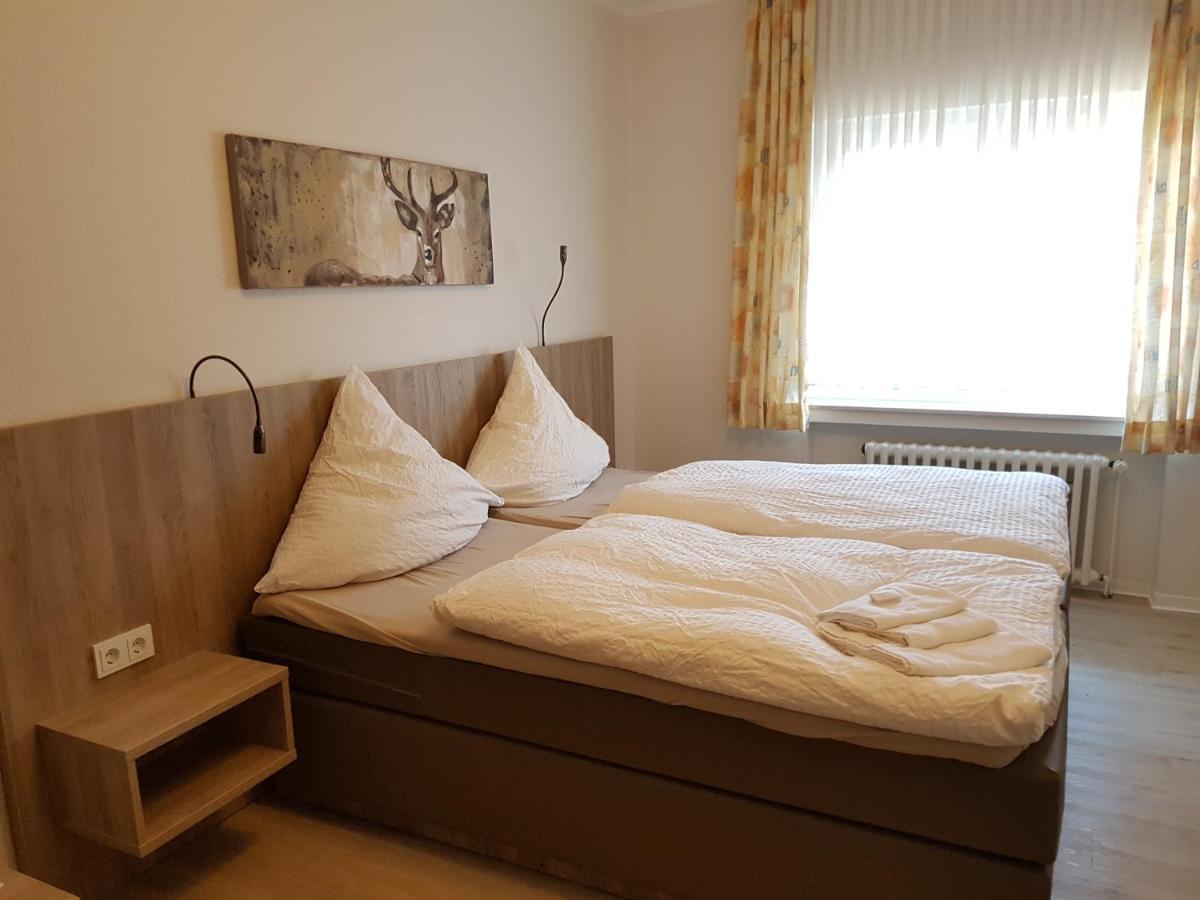 Hotel Pension Haus Pooth 韦塞尔 外观 照片